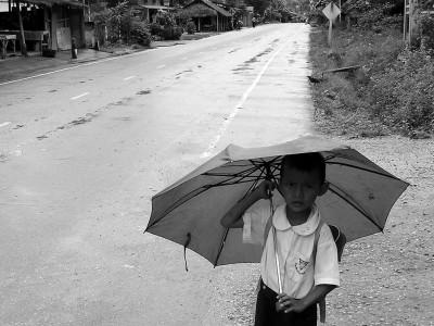 Ecolier Thailandais (THAILANDE, 2004) Copyright JEAN-MARIE HERVIO